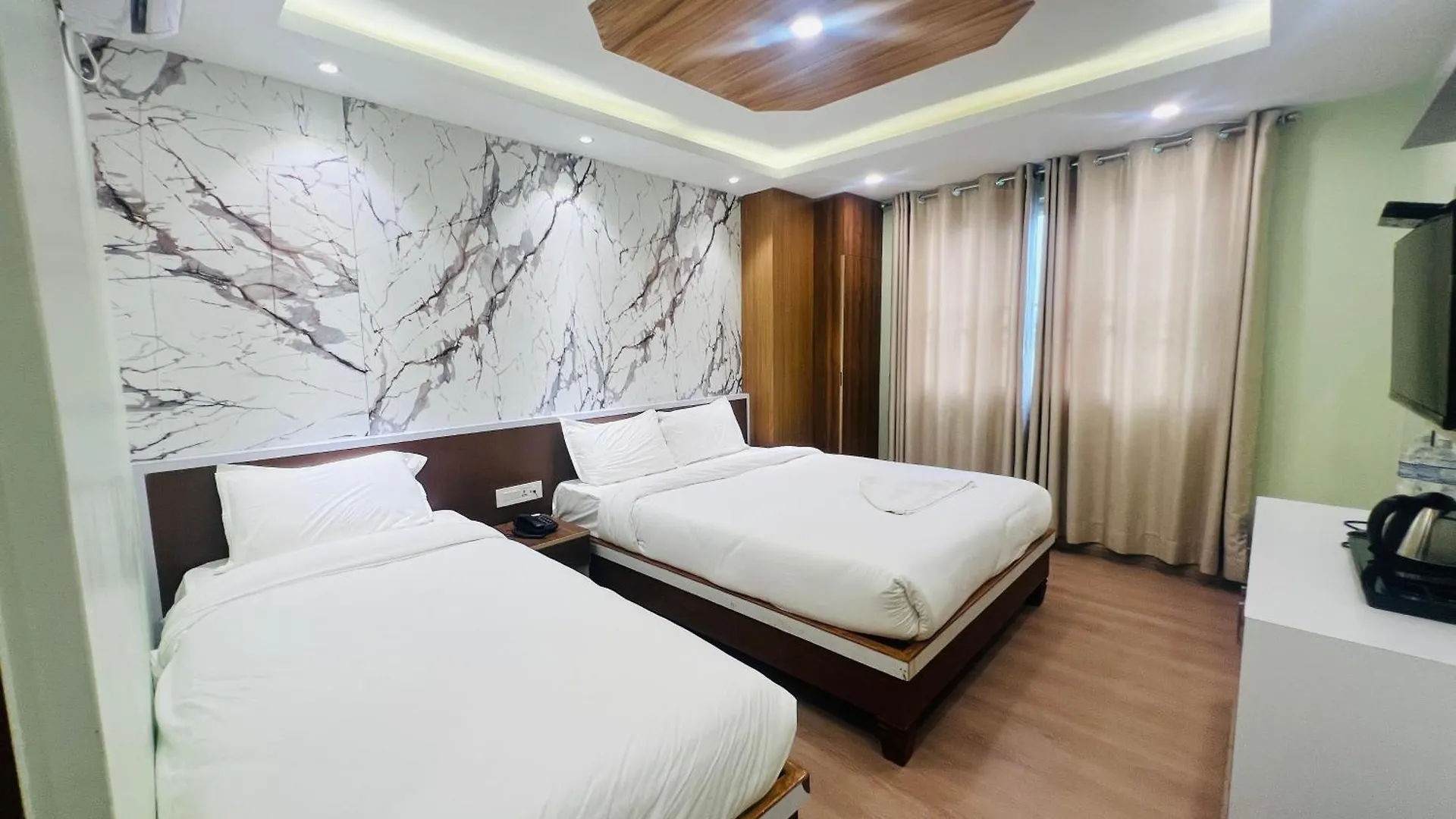 Hotel Nirakar Kathmandu 3*,